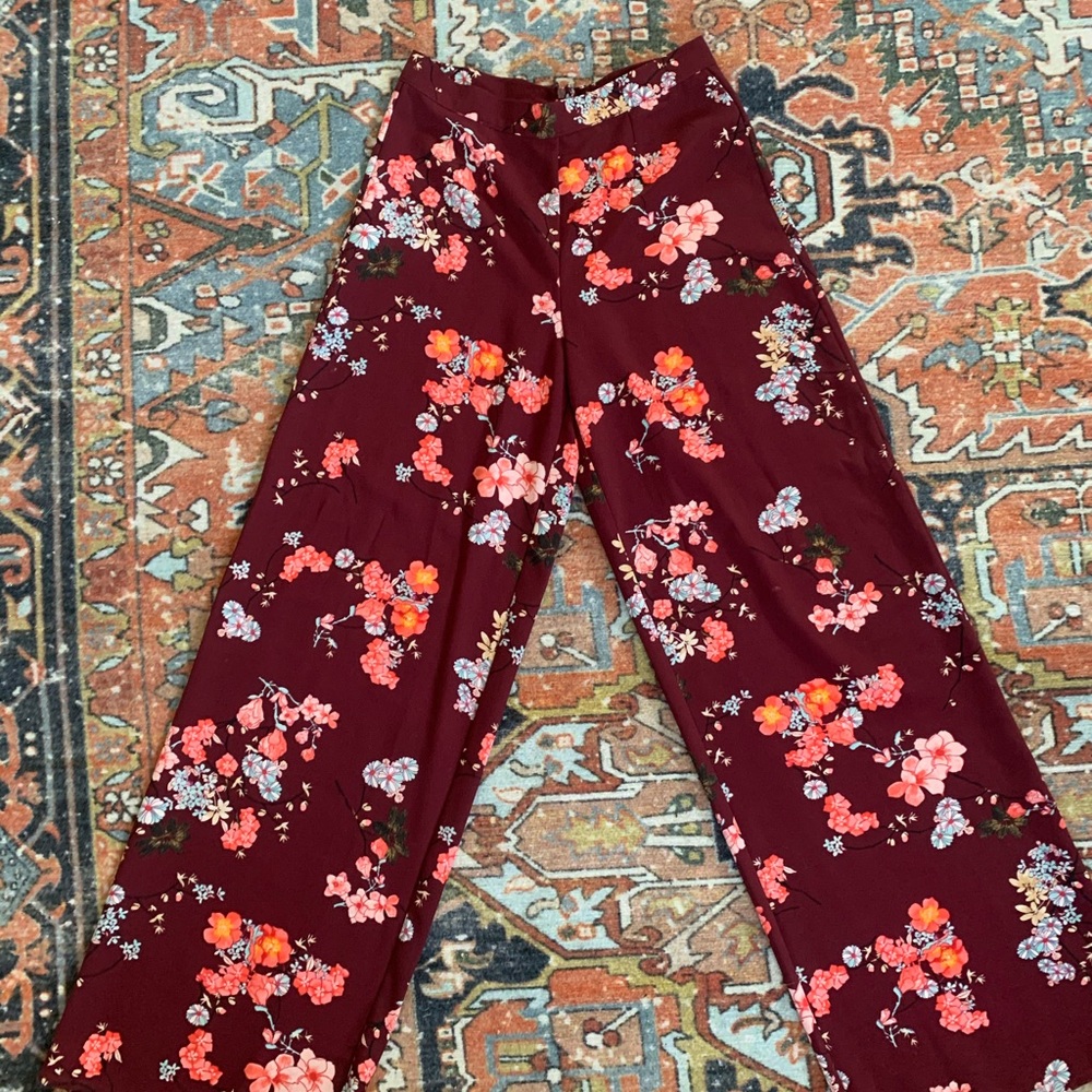 Floral wide leg pants, high waisted